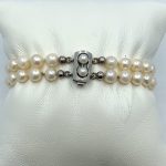 ARMBAND