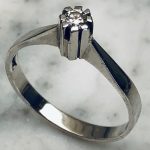 RING, 18k vitguld 2,9g