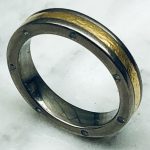 Vintage RING, titan/guld, 4g