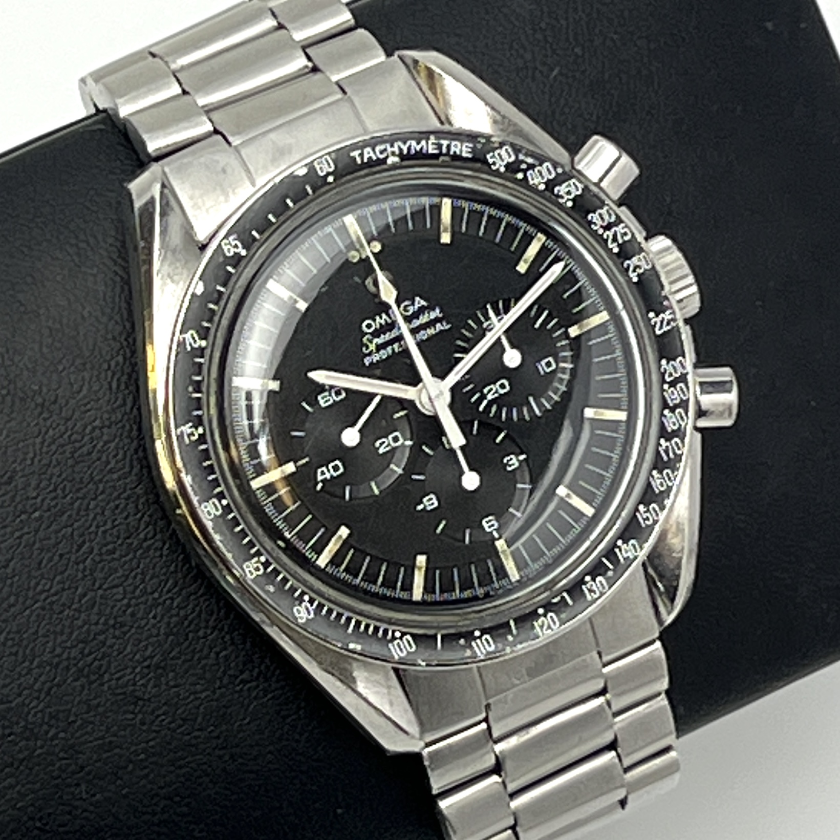 ODEzOTU1N2EtYTU4ZS0xMWVhLTkxZDQtOTNiMDNhYjIzMGU1-NWM1ODBjYzAtYjMzYy0xMWYxLTk0YTktYWY4NzA5MjI4MjRh Omega Speedmaster ref 145.022 "Transitional" - Bild 1
