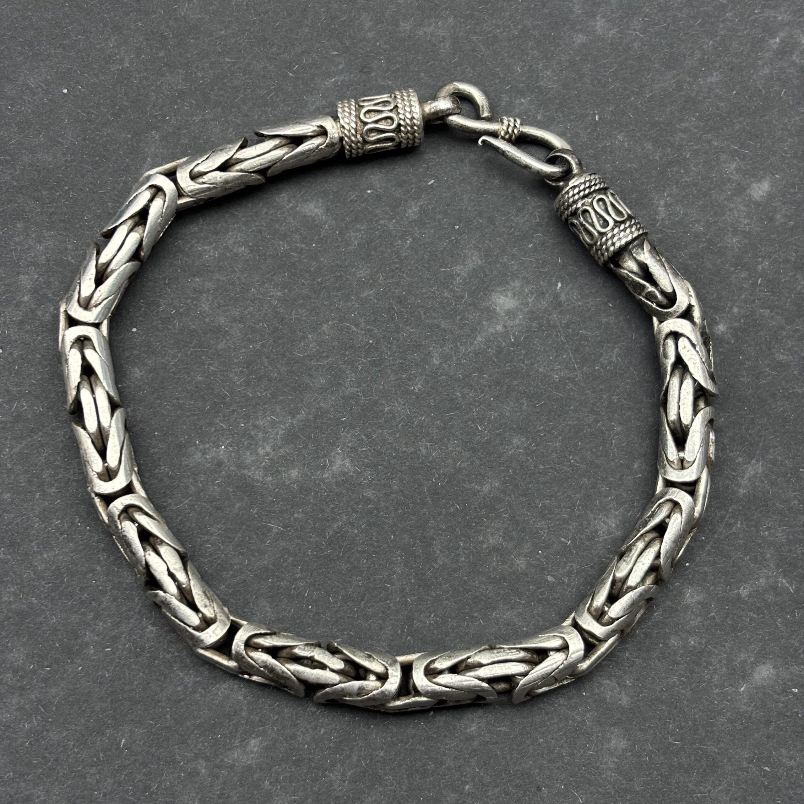 ODEzOTU1N2EtYTU4ZS0xMWVhLTkxZDQtOTNiMDNhYjIzMGU1-MmFhYTg0YTAtY2FhOC0xMWYwLWE0N2EtMjU1ZmVkODU3YjM4