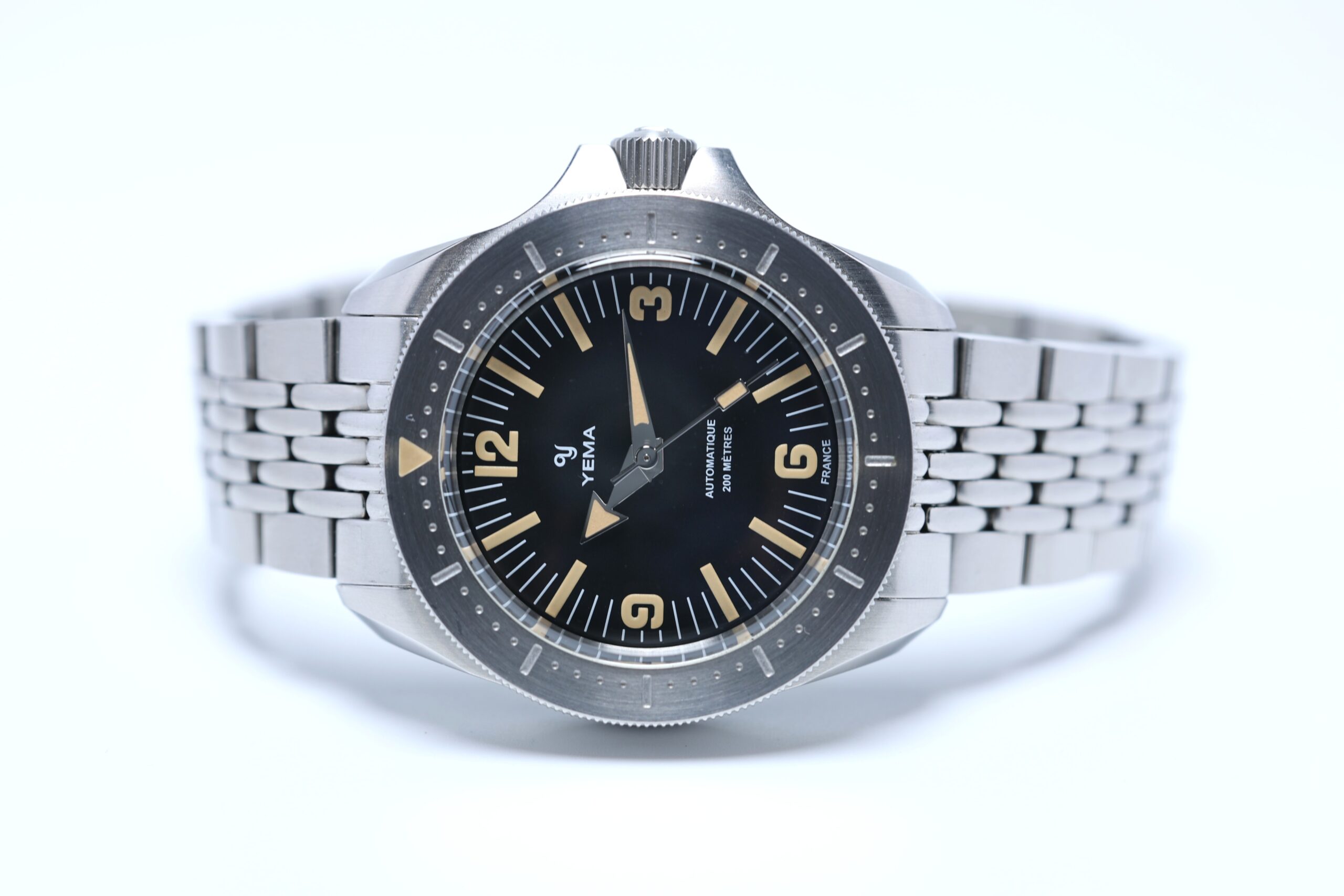 ODEzOTU1N2EtYTU4ZS0xMWVhLTkxZDQtOTNiMDNhYjIzMGU1-ZGVkNjNlMzAtYTkyNi0xMWYxLWEyMzktMWZjY2E2YTRmMWIw Yema Diver Automatic - Bild 1